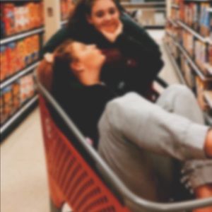 Meet your Posher, Hope